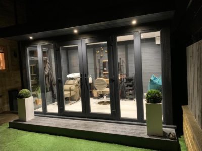 Garden Room Used As Hair Dresser In Peterborough Outside Shot